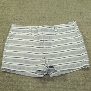 Khakis By Gap The 3” Inseam Short Blue White Chino Shorts, Size 4